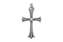 Load image into Gallery viewer, CHROME HEARTS クロムハーツ ラージクロス ベイル ネックレス 重量約41.3g STERLING刻印 スターリングシルバー 美品 中古 4b008908