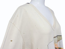 Load image into Gallery viewer, DOLCE＆GABBANA×PEPSI ドルチェ&amp;ガッバーナVネック プリント 半袖 Tシャツ G8126T/G7200 ダメージ加工 サイズ52 美品 中古 4b007920