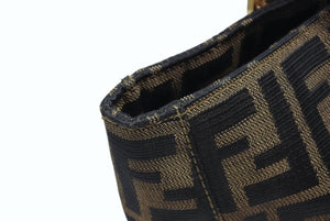 FENDI フェンディ ハンドバッグ トートバッグ ズッカ柄 キャンバス ブラウン ゴールド金具 美品 中古 4b007935