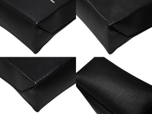 Load image into Gallery viewer, 極美品 CHANEL シャネル スモール トート エッセンシャル 12番台 A46880 ラムスキン ロゴ ブラック シルバー金具 中古 4b007948