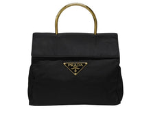 Load image into Gallery viewer, PRADA プラダ ハンドバッグ 33 トライアングルロゴ シングルメタルハンドル イタリア製 ナイロン ブラック ゴールド金具 美品 中古 4b007953