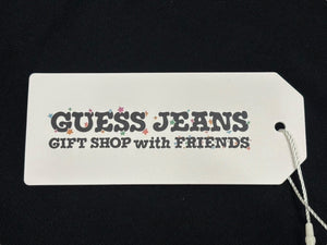 新品未使用 VERDY x GUESS JEANS ヴェルディ ゲスジーンズ 25SS GIFT SHOP with FRIENDS Vick Tee Tシャツ ブラック サイズXL 中古 4b007974