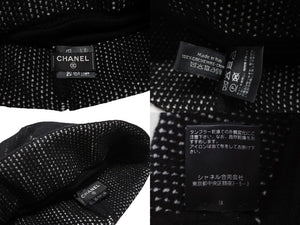 新品同様 CHANEL シャネル ビーニー ニットキャップ ニット帽 AA8449 ロゴ カシミヤ ブラック ホワイト 中古 4b007994