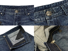 Load image into Gallery viewer, 極美品 CHROME HEARTS クロムハーツ CHクロスパッチ デニムショーツ ショートパンツ サイズ30 7パッチ インディゴブルー 中古 4b008087