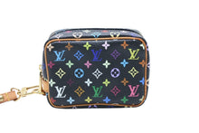 Load image into Gallery viewer, 極美品 LOUIS VUITTON ルイヴィトン ポーチ トゥルース ワピティ ポーチ M58034 モノグラム マルチカラー ブラック 村上隆 中古 4b008113