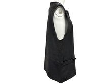 Load image into Gallery viewer, PRADA プラダ ベルテッドプルオーバー レザーベスト UPC194 サイズ48 カーフスキン トライアングルパッチ ブラック 美品 中古 4b008195