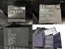 Load image into Gallery viewer, PRADA プラダ ベルテッドプルオーバー レザーベスト UPC194 サイズ48 カーフスキン トライアングルパッチ ブラック 美品 中古 4b008195