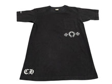 Load image into Gallery viewer, CHROME HEARTS クロムハーツ 半袖Tシャツ サイズS ホースシュー CHプラス プリント ブラック ホワイト 良品 中古 4b008218