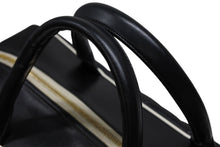 Load image into Gallery viewer, CHANEL シャネル スポーツライン ボストンバッグ A05943 3番台 キルティング ココマーク レザー ブラック ゴールド金具 美品 中古 4b008234