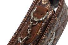 画像をギャラリービューアに読み込む, 極美品 THE WORLD IS YOURS ザ ワールド イズ ユアーズ ペイズリー キルティング ミニ ポーチ ショルダー レザー ブラウン 中古 4b008320