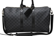 Load image into Gallery viewer, 極美品 LOUIS VUITTON ルイヴィトン ボストン キーポルバンドリエール45 ダミエグラフィット N41418 ブラック シルバー金具 4b008380