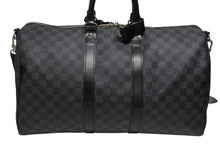 Load image into Gallery viewer, 極美品 LOUIS VUITTON ルイヴィトン ボストン キーポルバンドリエール45 ダミエグラフィット N41418 ブラック シルバー金具 4b008380