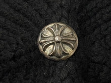Load image into Gallery viewer, 極美品 CHROME HEARTS クロムハーツ クロスパッチ ニットキャップ ビーニー カシミヤ レザー シルバー925 ブラック 中古 4b008404