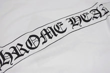 Load image into Gallery viewer, 新品未使用 CHROME HEARTS クロムハーツ × COMME des GARCONS コムデギャルソン 半袖Tシャツ ZI-T001 サイズXL DSM限定 22AW 中古 4b008448