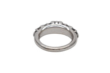 Load image into Gallery viewer, 極美品 CHROME HEARTS クロムハーツ ベイビークラシック フローラルクロスリング 指輪 重量約5.1g サイズ5.5号 シルバー925 中古 4b008455