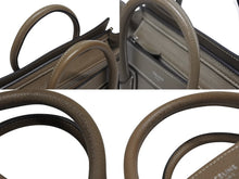 Load image into Gallery viewer, CELINE セリーヌ ハンドバッグ ショルダーバッグ 2way ラゲージナノショッパー カーフ メタルブラック金具 ベージュ 美品 中古 4b008495