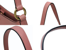 Load image into Gallery viewer, 極美品 MIUMIU ミュウミュウ マドラス ワンショルダーバッグ 5BC105 ピンク レザー ロゴ金具 ゴールド金具 中古 4b008515