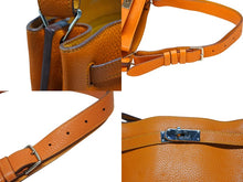 Load image into Gallery viewer, 極美品 HERMES エルメス ソーケリー26 オレンジ ワンショルダーバッグ □Q刻印 トリヨンクレマンス シルバー金具 中古 4b008623