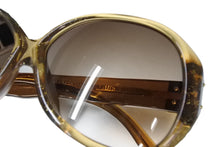 Load image into Gallery viewer, 極美品 LOUIS VUITTON ルイヴィトン サングラス アイウェア Z0283E サイズ60◻︎13 クリアブラウン ラメ 中古 4b008662