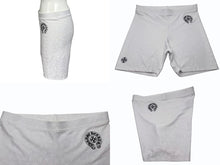 Load image into Gallery viewer, 新品未使用 CHROME HEARTS クロムハーツ SHORT W STAGE FIVE BIKE バイカーショーツ ショートパンツ サイズM CHプラス総柄 中古 4b008714