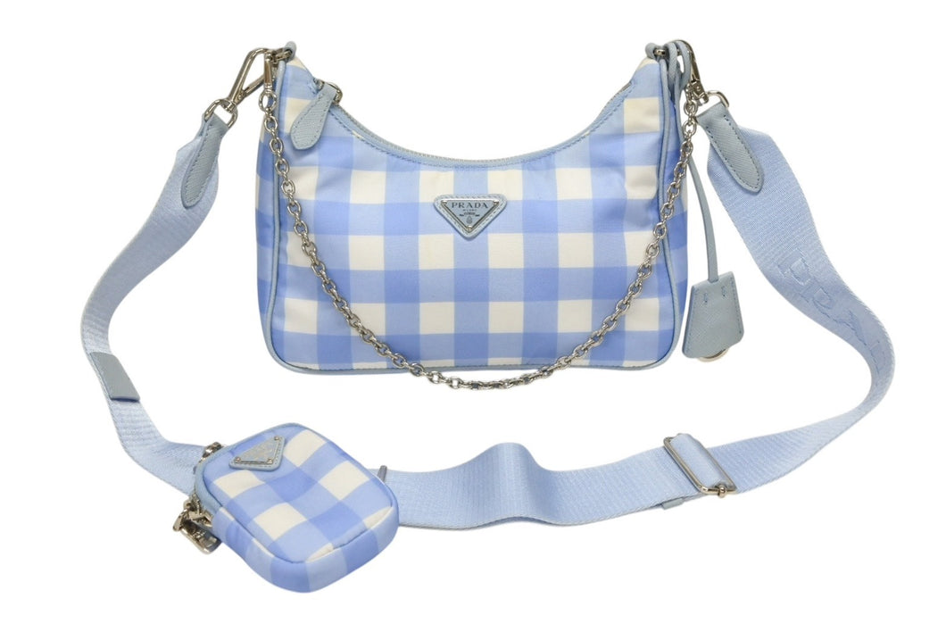 PRADA プラダ ショルダーバッグ アクセサリーポーチ トライアングルロゴ イタリア製 ナイロン ブルー 美品 中古 4b008870