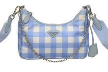 Load image into Gallery viewer, PRADA プラダ ショルダーバッグ アクセサリーポーチ トライアングルロゴ イタリア製 ナイロン ブルー 美品 中古 4b008870