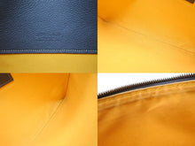 Load image into Gallery viewer, GOYARD ゴヤール セナMM クラッチバッグ ヘリンボーン柄 グレー PVC レザー シルバー金具 美品 中古 4b008888