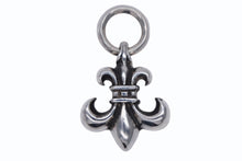 Load image into Gallery viewer, 極美品 CHROME HEARTS クロムハーツ BSフレア ペンダントトップ チャーム 重量約24.5g 3PD アフターダイヤ 宝石鑑別書 中古 4b008900