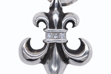 Load image into Gallery viewer, 極美品 CHROME HEARTS クロムハーツ BSフレア ペンダントトップ チャーム 重量約24.5g 3PD アフターダイヤ 宝石鑑別書 中古 4b008900