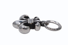 Load image into Gallery viewer, 極美品 CHROME HEARTS クロムハーツ BSフレア ペンダントトップ チャーム 重量約24.5g 3PD アフターダイヤ 宝石鑑別書 中古 4b008900