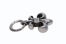 Load image into Gallery viewer, 極美品 CHROME HEARTS クロムハーツ BSフレア ペンダントトップ チャーム 重量約24.5g 3PD アフターダイヤ 宝石鑑別書 中古 4b008900