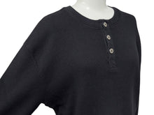 Load image into Gallery viewer, 極美品 CHROME HEARTS クロムハーツ SAILIN ON THRML サーマル長袖Tシャツ サイズM ブラック セメタリークロス刺繍 中古 4b008915