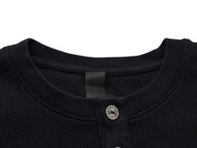 Load image into Gallery viewer, 極美品 CHROME HEARTS クロムハーツ SAILIN ON THRML サーマル長袖Tシャツ サイズM ブラック セメタリークロス刺繍 中古 4b008915