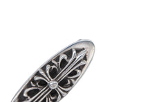 Load image into Gallery viewer, 極美品 CHROME HEARTS クロムハーツ FLORAL CROSS BARRETTE フローラルクロス バレッタ 髪留め 重量約16.6g シルバー925 中古 4b008939
