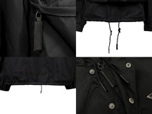 Load image into Gallery viewer, 極美品 PRADA プラダ 20SS ナイロンアノラックジャケット SGB407 S201 I18 FRANK OCEAN着用 トライアングルロゴ ブラック サイズL 中古 4b008952