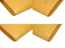 画像をギャラリービューアに読み込む, LOUIS VUITTON ルイヴィトン ポシェットアクセソワール エピレザー M52947 タッシリイエロー ゴールド金具 美品 中古 4b008956