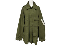 Load image into Gallery viewer, 極美品 SACAI サカイ ミリタリージャケット MA1 ドッキング 23-03239M コットン ナイロン カーキ オレンジ サイズ3 中古 4b009022