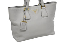 Load image into Gallery viewer, PRADA プラダ トートバッグ ブランドロゴ 1BG043 ルーマニア製 レザー グレー ゴールド金具 美品 中古 4b009063