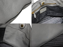 Load image into Gallery viewer, PRADA プラダ トートバッグ ブランドロゴ 1BG043 ルーマニア製 レザー グレー ゴールド金具 美品 中古 4b009063