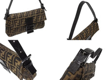 Load image into Gallery viewer, FENDI フェンディ マンマバケット ワンショルダーバッグ ズッカ柄 キャンバス レザー ブラウン ブラック ガンメタ金具 美品 中古 4b009075