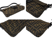 Load image into Gallery viewer, FENDI フェンディ マンマバケット ワンショルダーバッグ ズッカ柄 キャンバス レザー ブラウン ブラック ガンメタ金具 美品 中古 4b009075