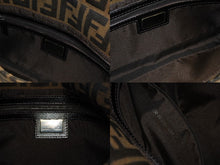 Load image into Gallery viewer, FENDI フェンディ マンマバケット ワンショルダーバッグ ズッカ柄 キャンバス レザー ブラウン ブラック ガンメタ金具 美品 中古 4b009075