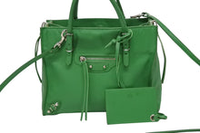 画像をギャラリービューアに読み込む, BALENCIAGA バレンシアガ ペーパーミニ 2WAYハンドバッグ 357333 イタリア製 レザー グリーン シルバー金具 美品 中古 4b009101