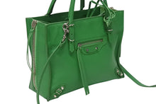 画像をギャラリービューアに読み込む, BALENCIAGA バレンシアガ ペーパーミニ 2WAYハンドバッグ 357333 イタリア製 レザー グリーン シルバー金具 美品 中古 4b009101