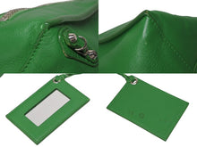 画像をギャラリービューアに読み込む, BALENCIAGA バレンシアガ ペーパーミニ 2WAYハンドバッグ 357333 イタリア製 レザー グリーン シルバー金具 美品 中古 4b009101