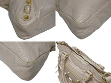 Load image into Gallery viewer, BALENCIAGA バレンシアガ ジャイアント ファースト 2WAYバッグ 285433 レザー ピンクベージュ ゴールド金具 美品 中古 4b009103