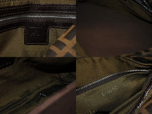 Load image into Gallery viewer, 極美品 FENDI フェンディ マンマバケット ワンショルダーバッグ ズッカ柄 ブラウン キャンバス レザー シルバー金具 中古 4b009111