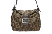Load image into Gallery viewer, FENDI フェンディ マンマバケット ワンショルダーバッグ 26425 ズッカ柄 ブラウン キャンバス レザー シルバー金具 美品 中古 4b009112