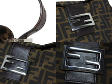 Load image into Gallery viewer, FENDI フェンディ マンマバケット ワンショルダーバッグ 26425 ズッカ柄 ブラウン キャンバス レザー シルバー金具 美品 中古 4b009112