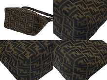 Load image into Gallery viewer, FENDI フェンディ マンマバケット ワンショルダーバッグ 26425 ズッカ柄 ブラウン キャンバス レザー シルバー金具 美品 中古 4b009112